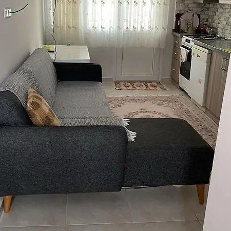 Semesterbostad Garden Floor Summer House In Uslu Site 250m To The Sea *